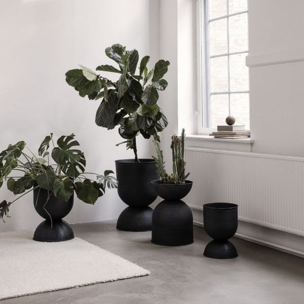 homebase plant stand