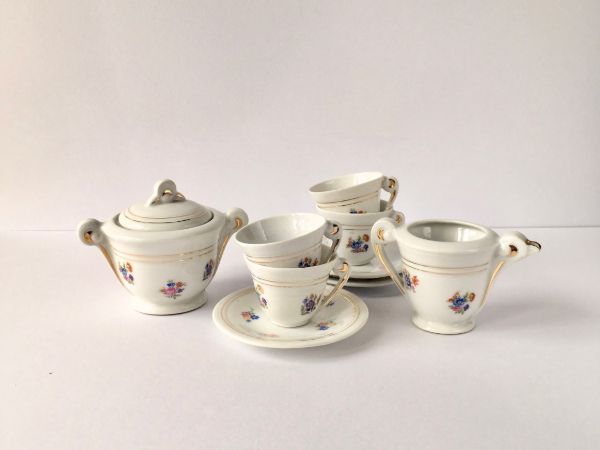 White Porcelain Mini Tea Set