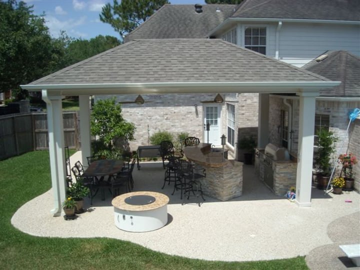 pergola outdoor kitchen
