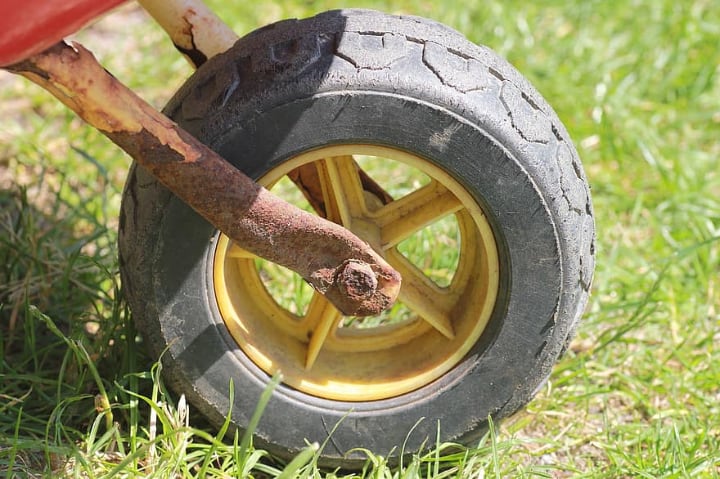 wheelbarrow tire