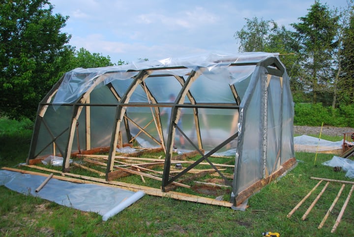 building a greenhouse