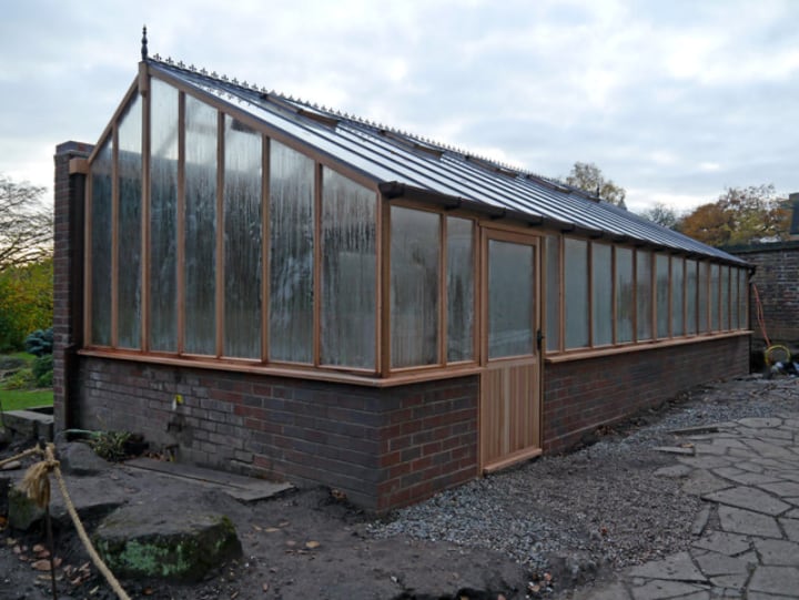 lean to greenhouse