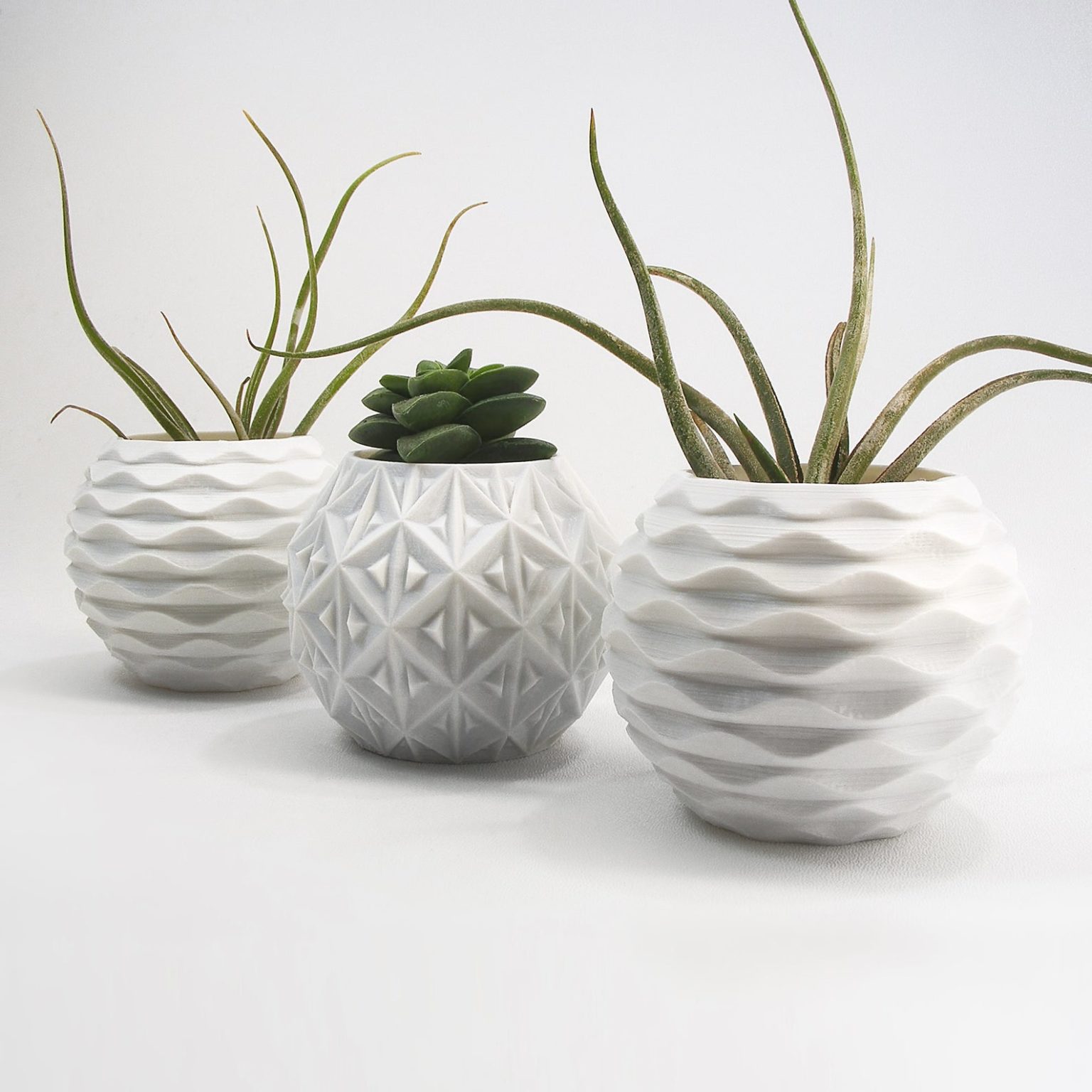 41 Best Plant Pots and Planters for Indoors and Outdoors