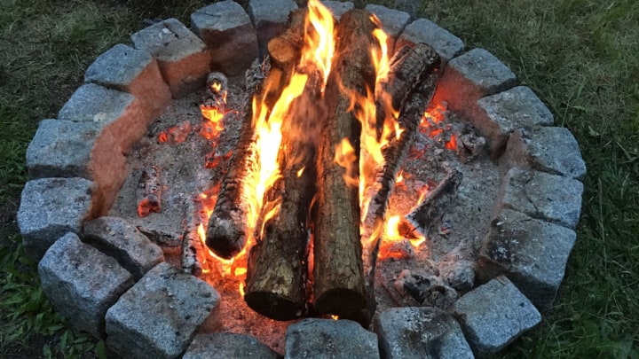 outdoor wood fire pit