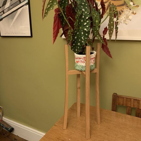 plant stand oak