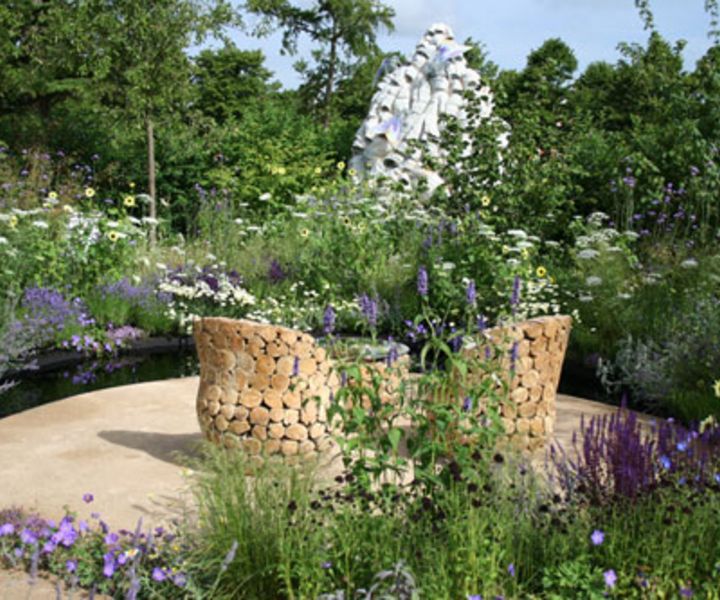 bee garden design