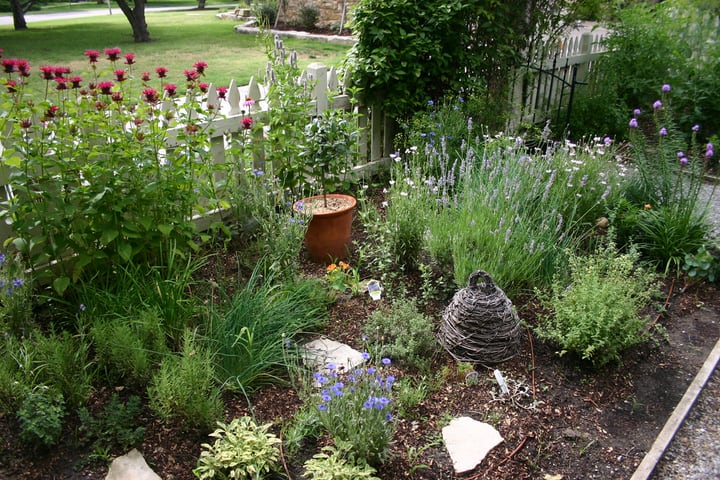 33 Best Herb Garden Ideas How To, Outdoor Herb Garden Design Ideas