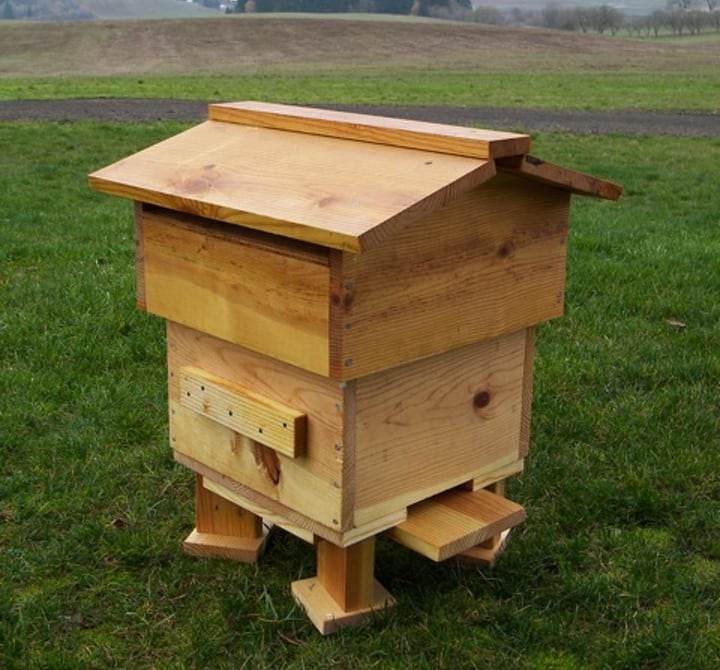 small ware diy bee hive