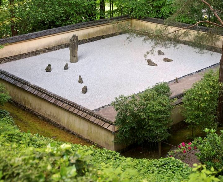 zen garden backyard