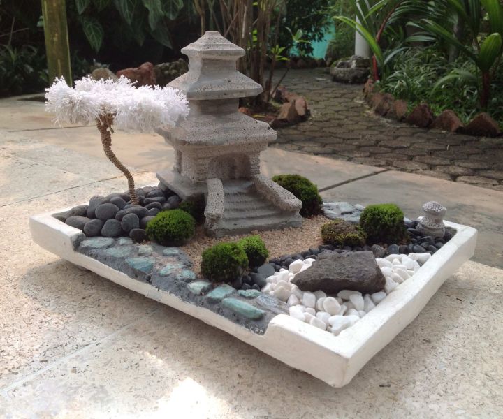 zen garden for desk