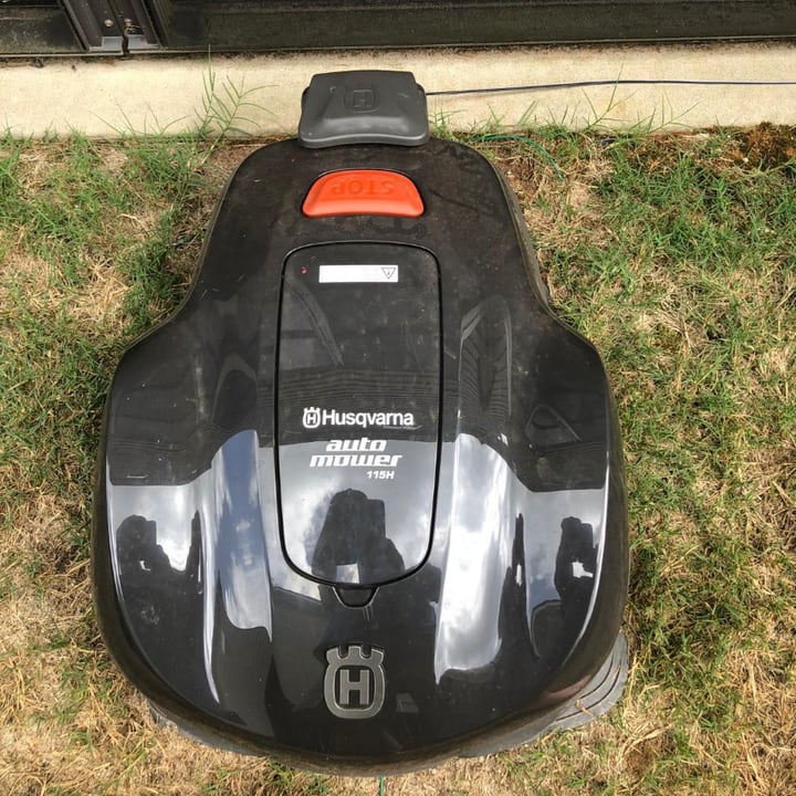 husqvarna robot lawn mower