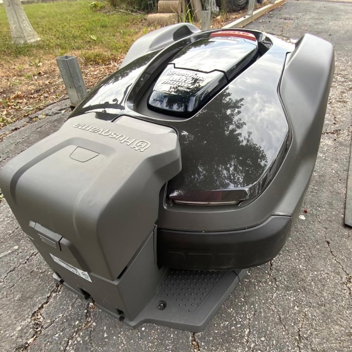 husqvarna robotic lawn mower