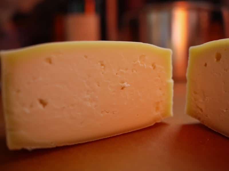 fresh cut gouda cheese